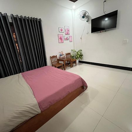 Love Homestay & Spa Куинён Экстерьер фото